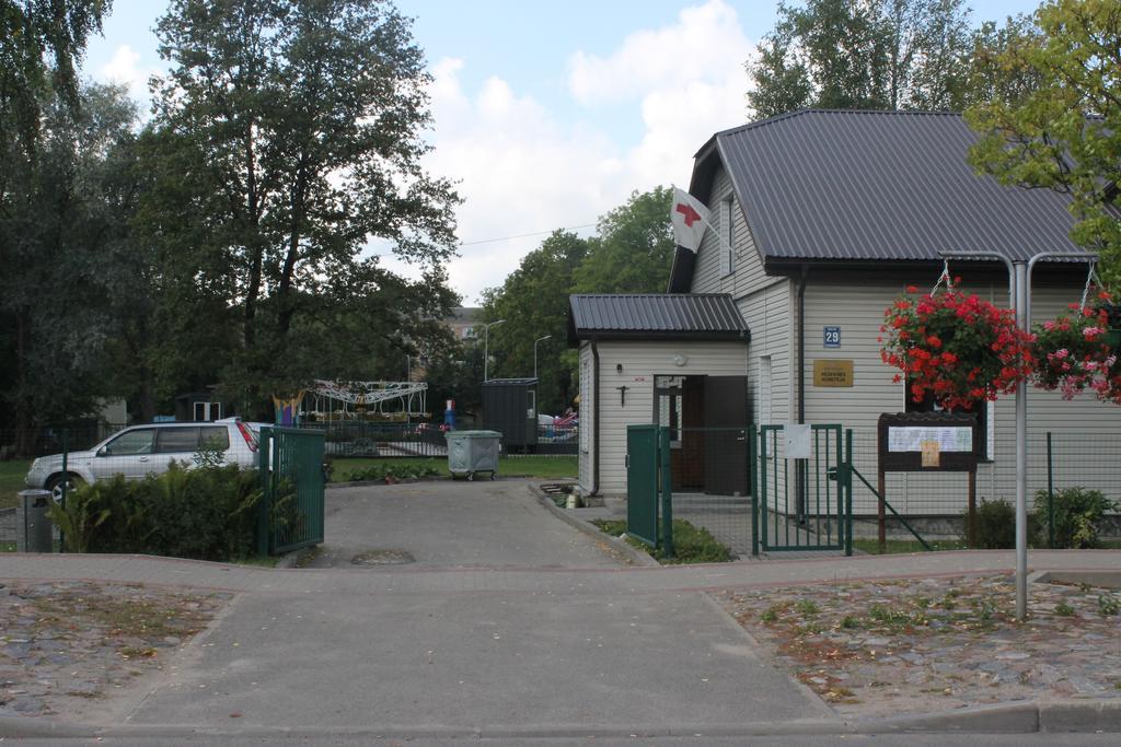 Latvijas Sarkana Krusta Viesnica Rezekne Bagian luar foto