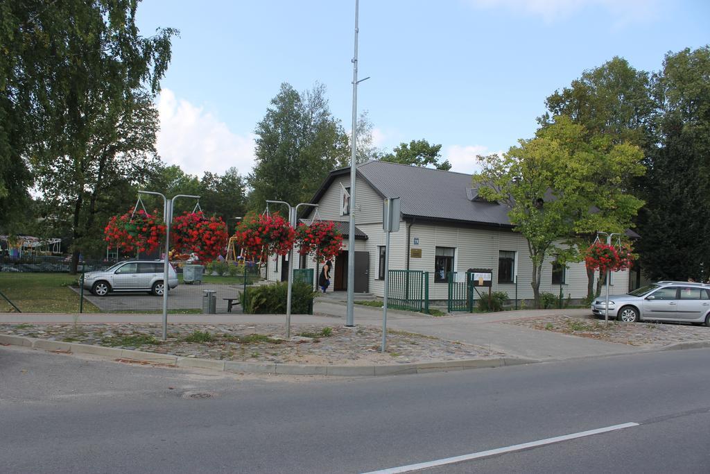 Latvijas Sarkana Krusta Viesnica Rezekne Bagian luar foto